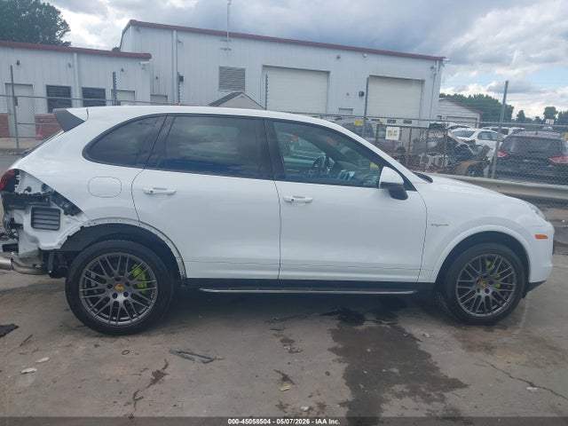 Porsche Cayenne E-hybrid S Platinum Edition