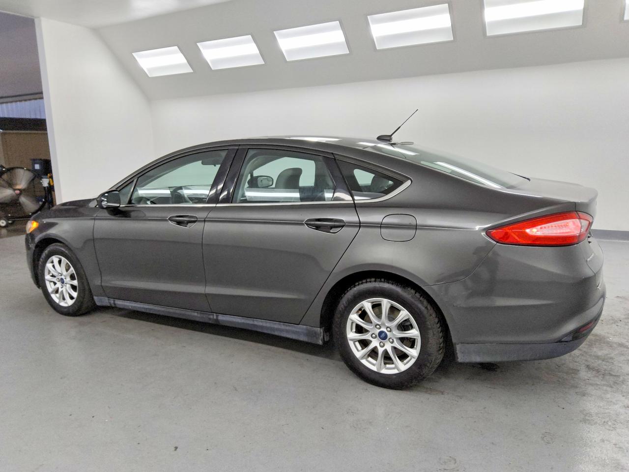 Ford Fusion S