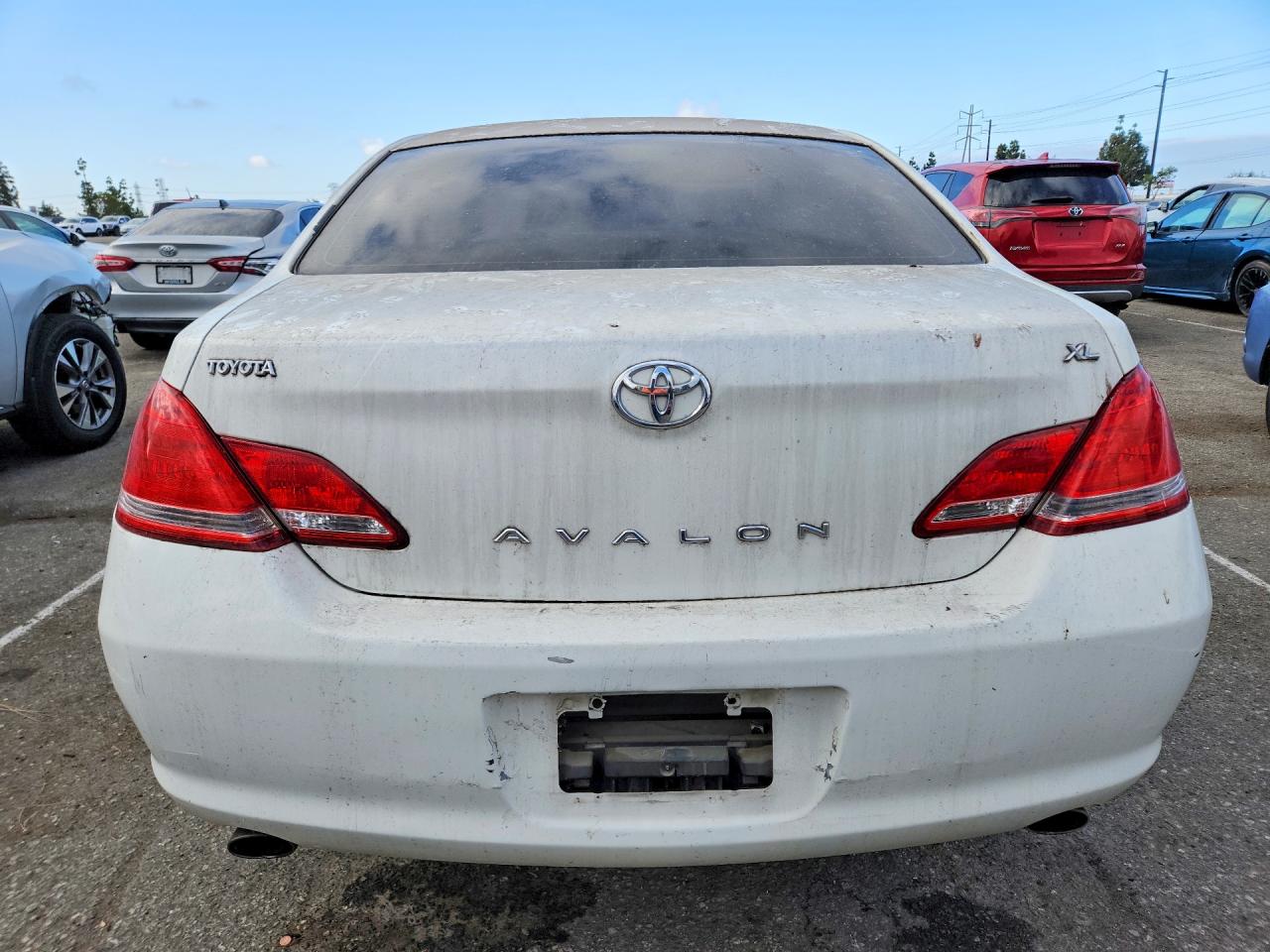 Toyota Avalon Xl