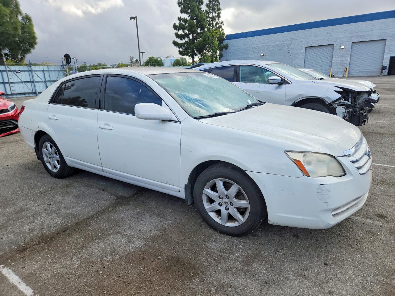 Toyota Avalon Xl