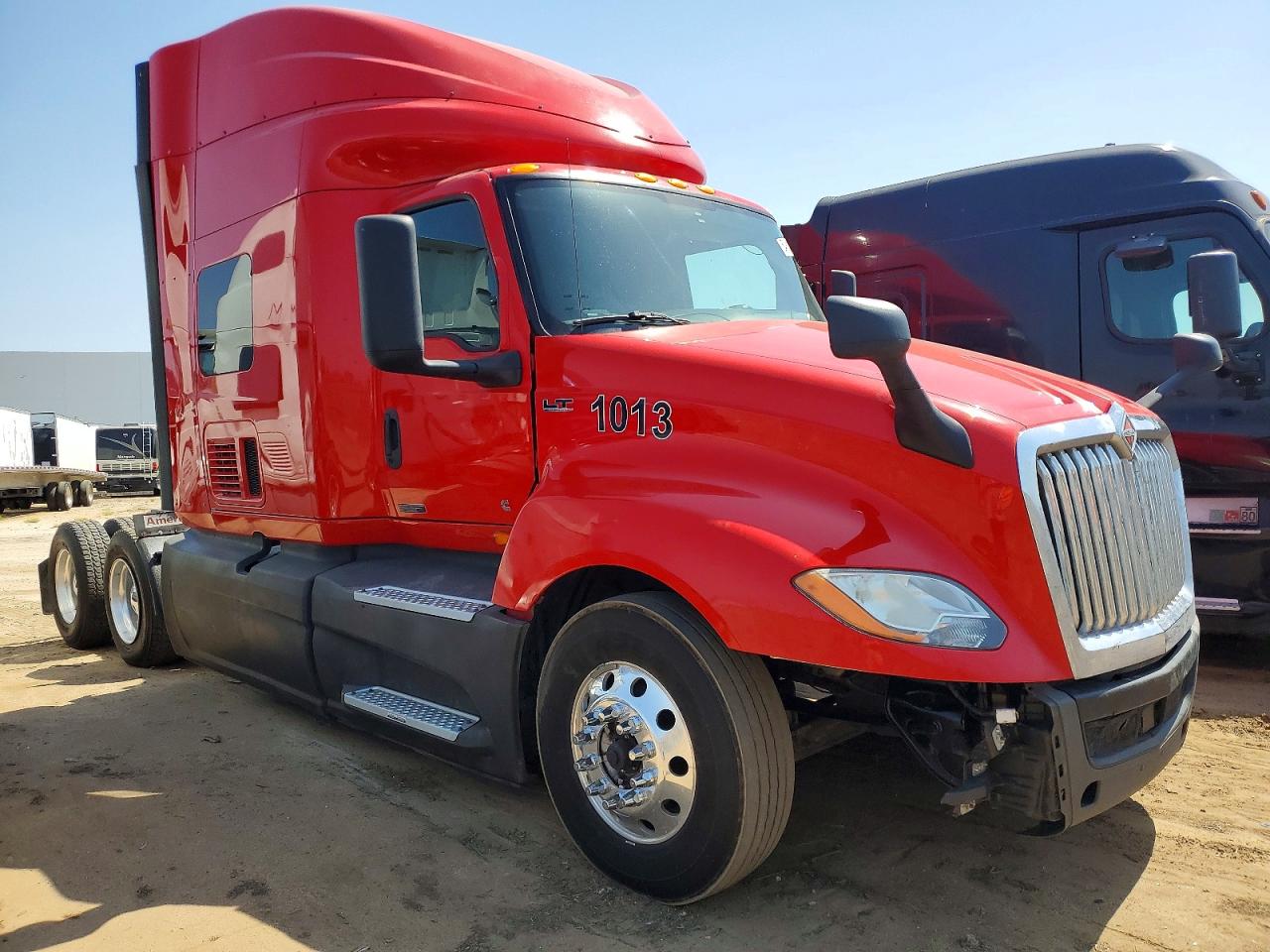 Salvage International Lt625 Image