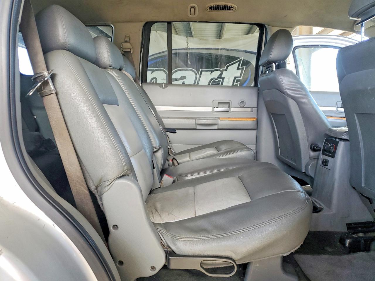 Chrysler Aspen Limited
