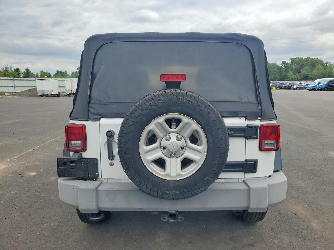 Jeep Wrangler Sport