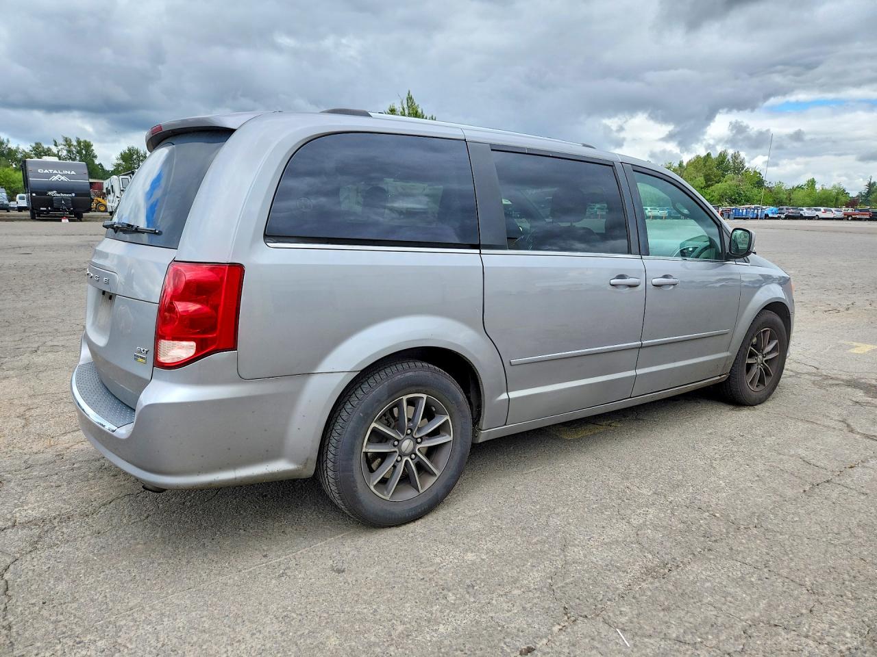 Dodge Caravan Sxt