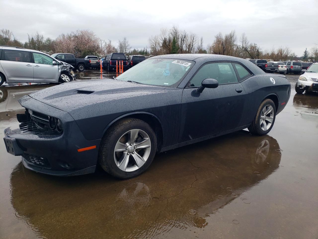Salvage Dodge Challenger Image