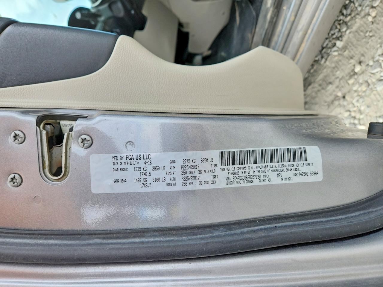 Dodge Caravan Sxt