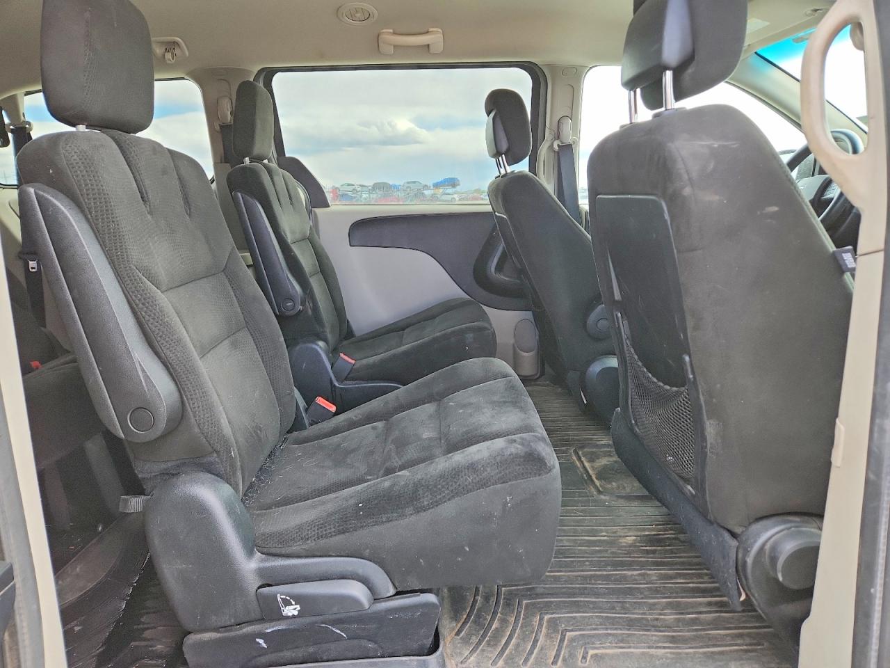 Dodge Caravan Sxt