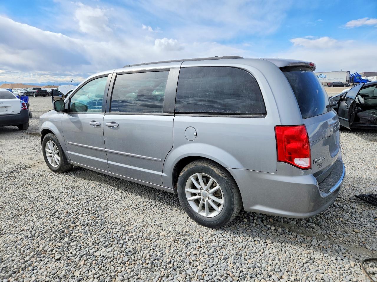 Dodge Caravan Sxt
