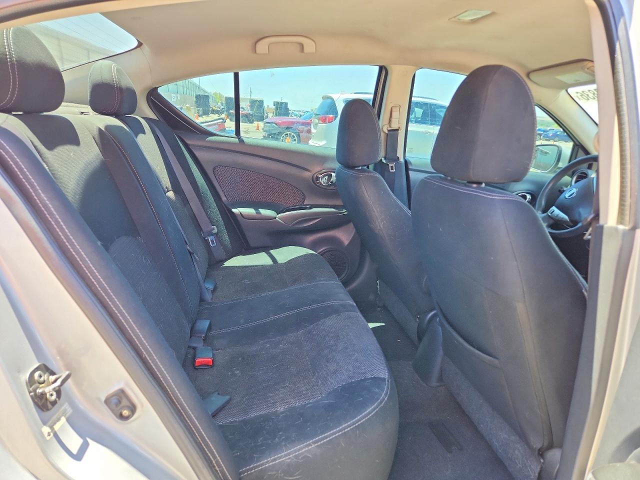 Nissan Versa 1.6 Sv