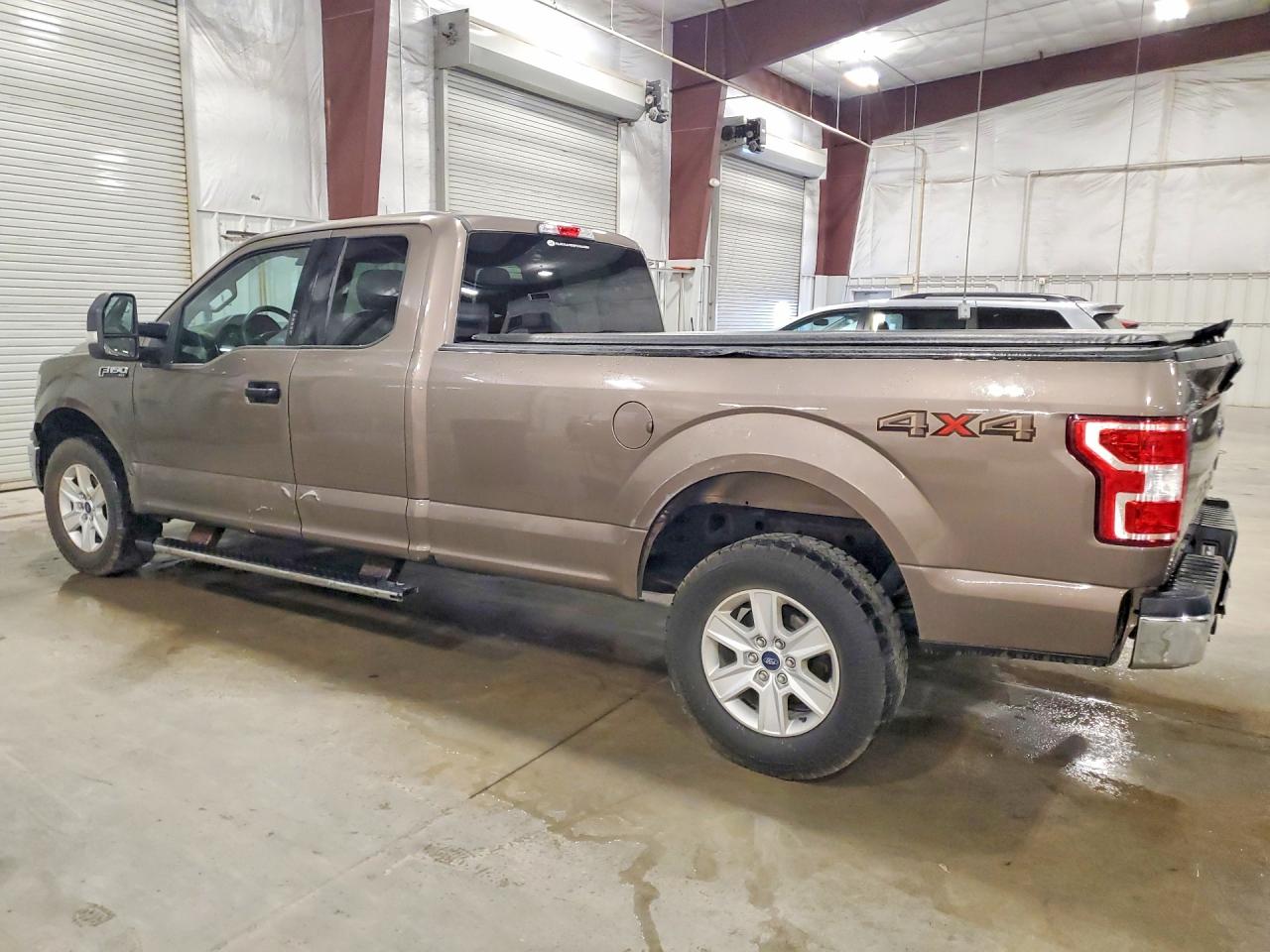 Ford F-150 Super Cab