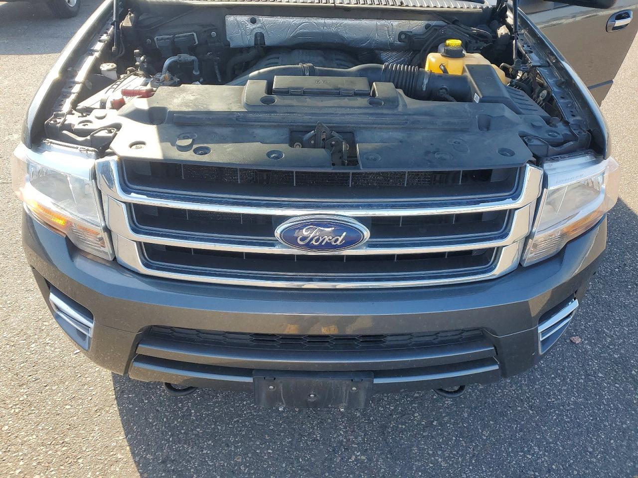 Ford Expedition El Xlt