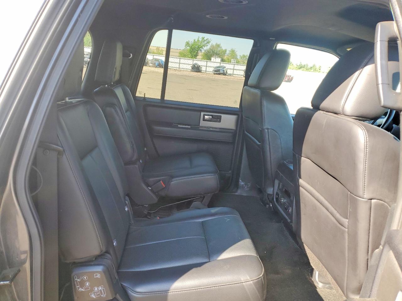 Ford Expedition El Xlt