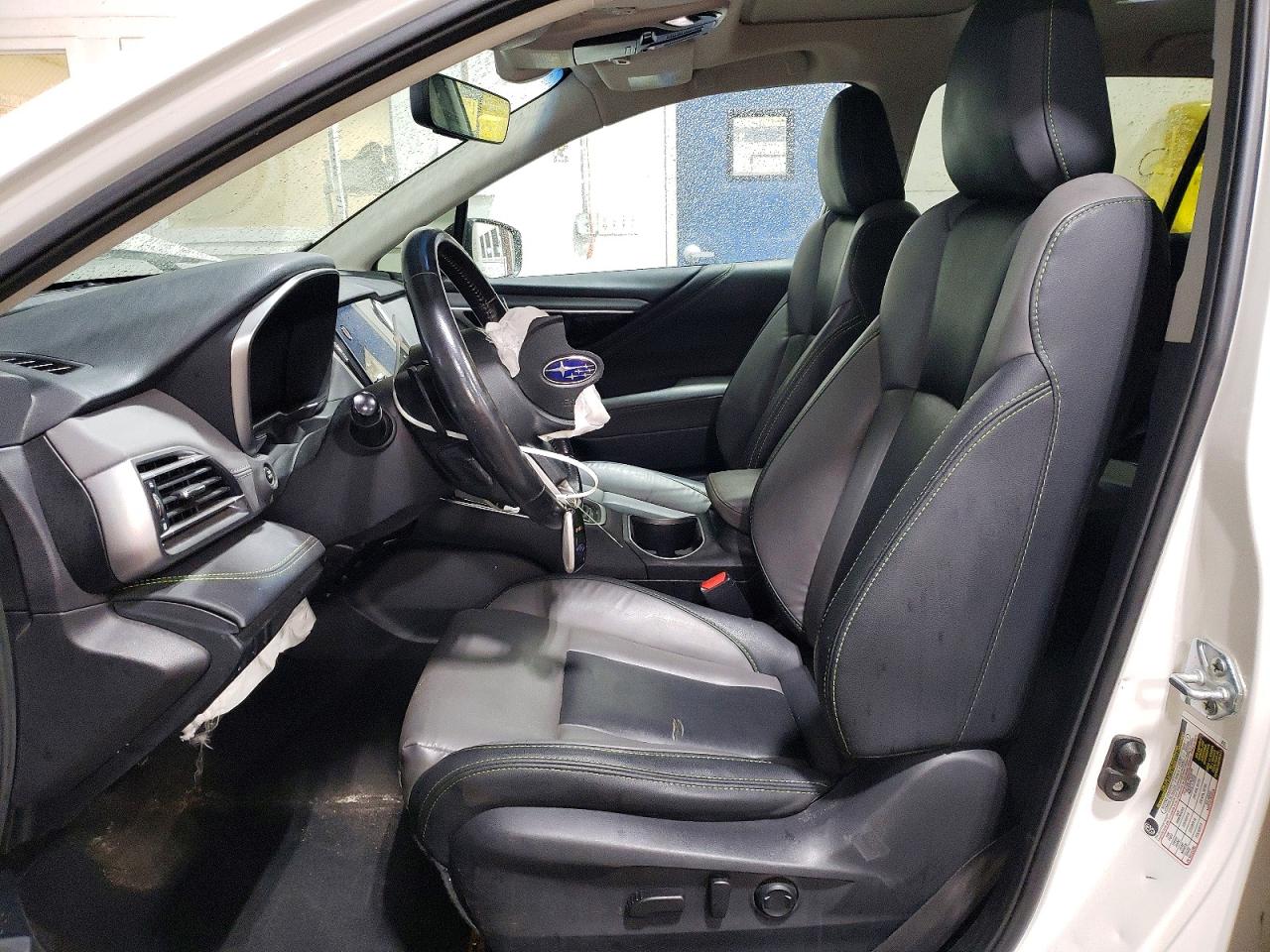 Subaru Outback Onyx Edition Xt