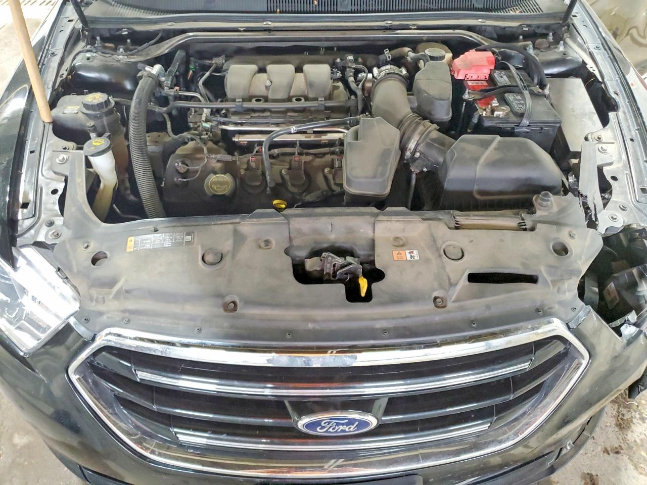 Ford Taurus Limited