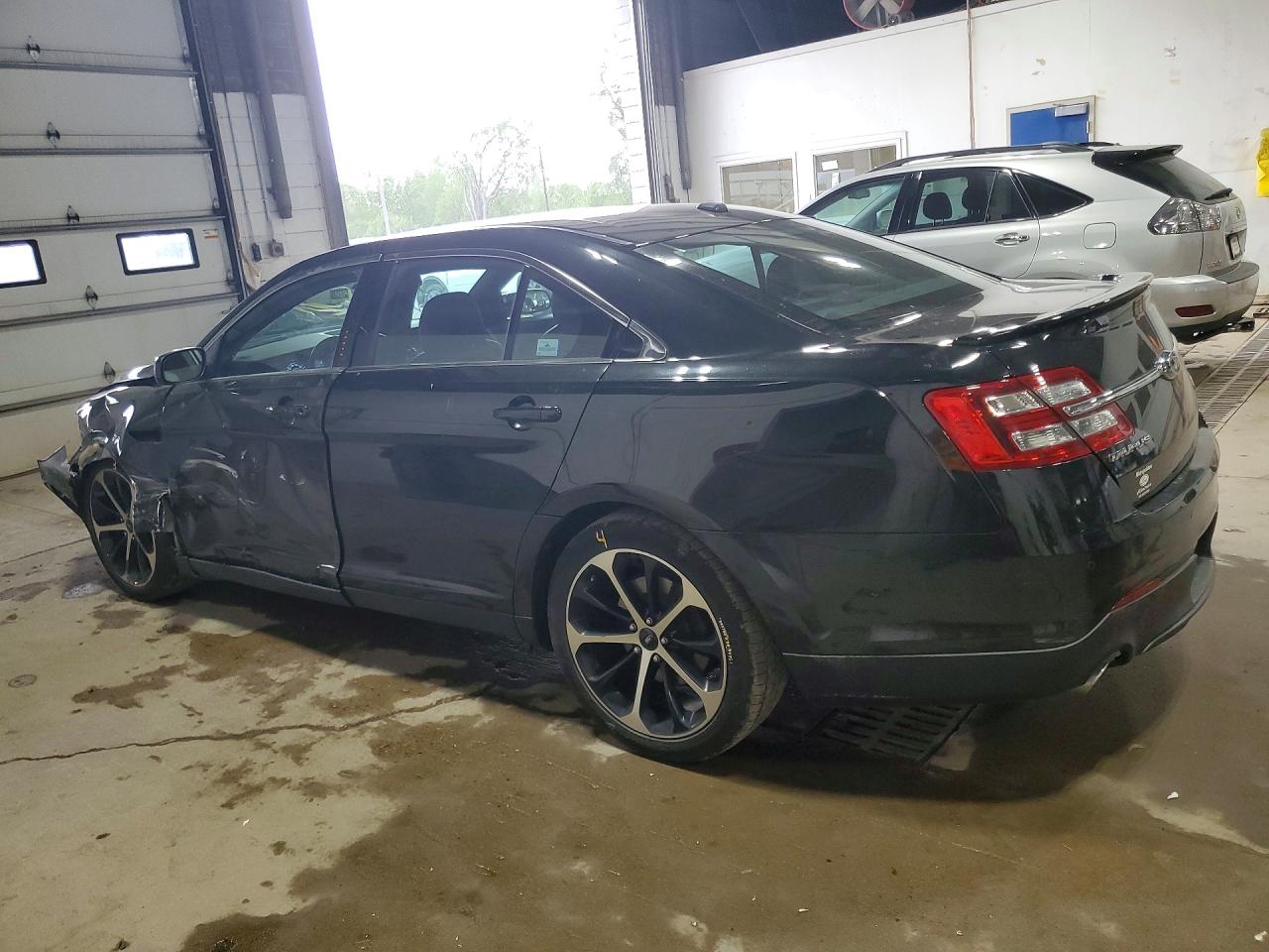 Ford Taurus Limited