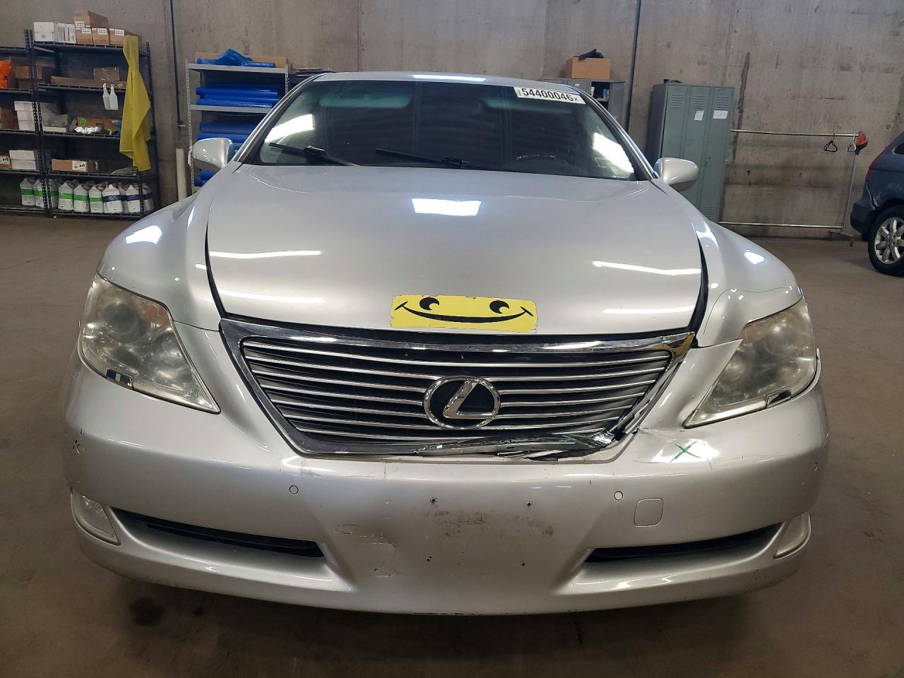 Lexus LS 460
