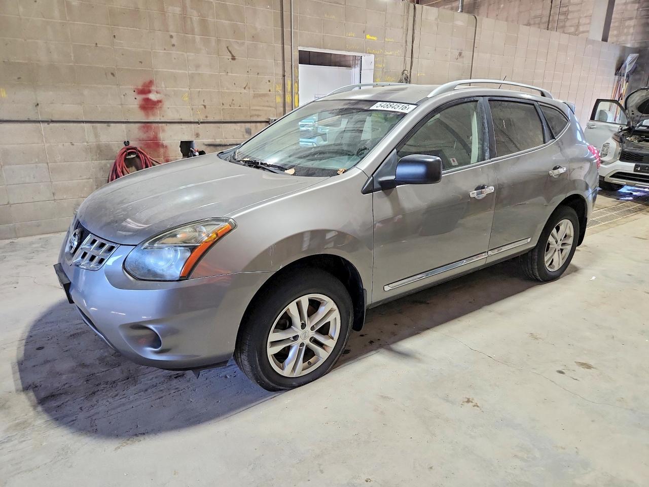 Salvage Nissan Rogue Image