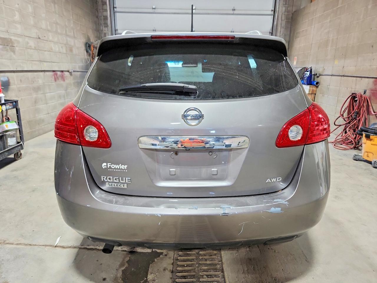 Nissan Rogue S
