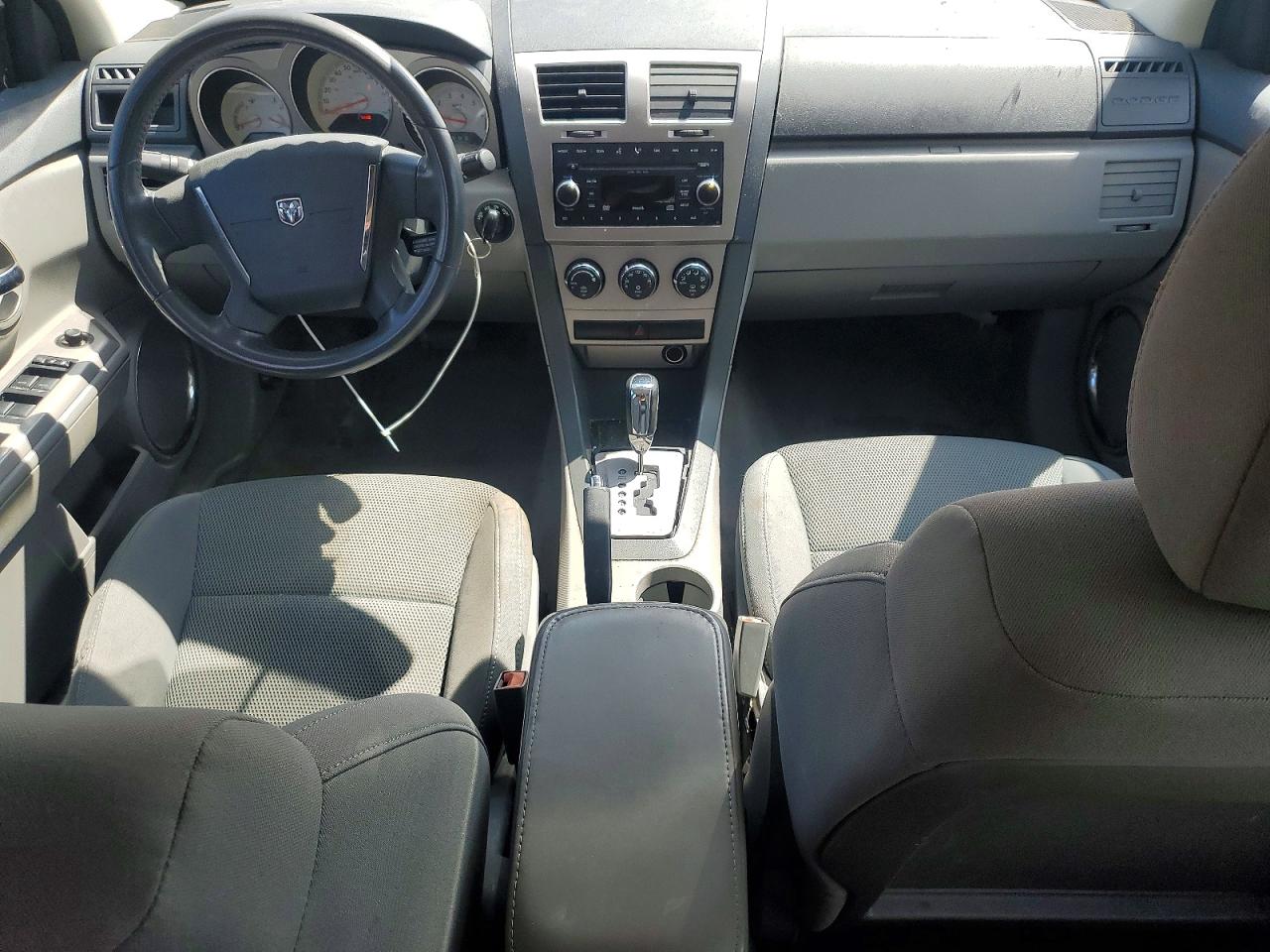 Dodge Avenger R