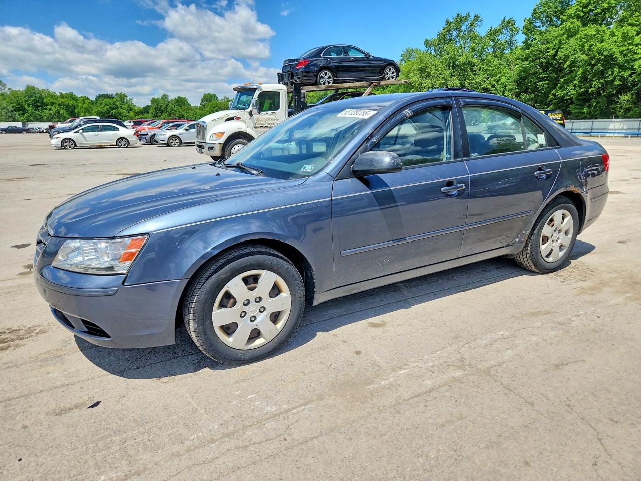 Salvage Hyundai SONATA Image
