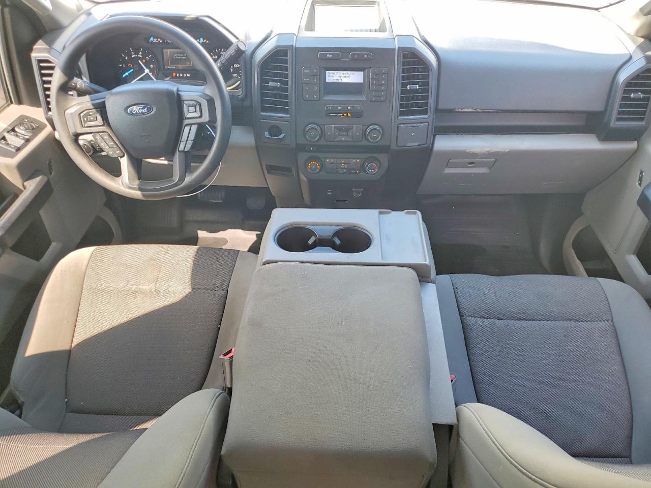 Ford F-150 Super Cab
