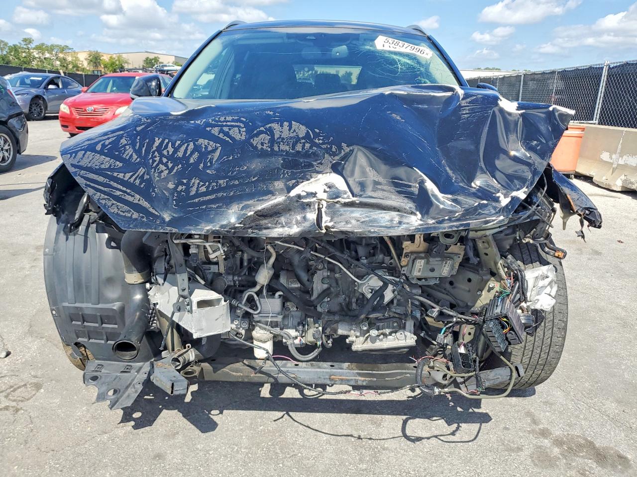 INFINITI Qx Essential