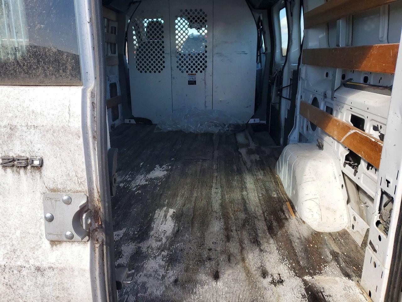 Ford Transit T-250