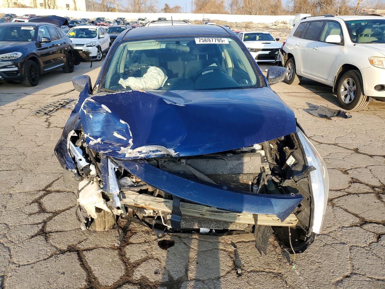 Nissan Versa Sv