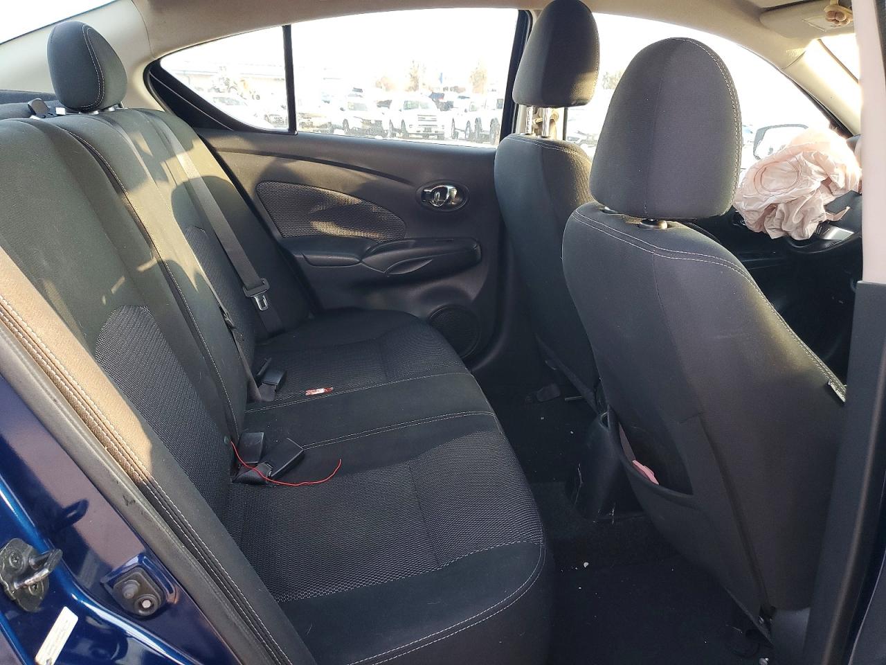 Nissan Versa Sv