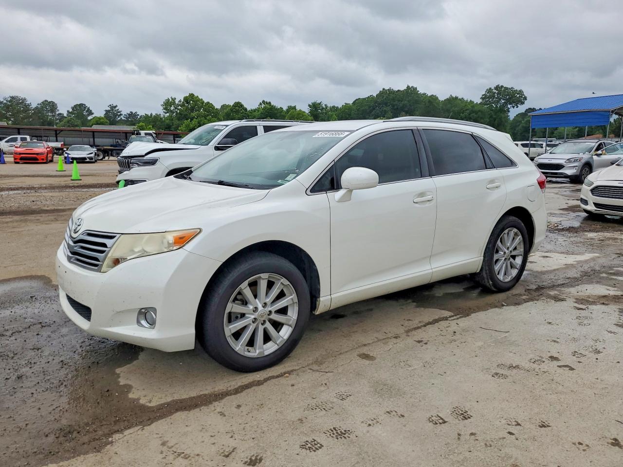 Salvage Toyota Venza Fwd Image