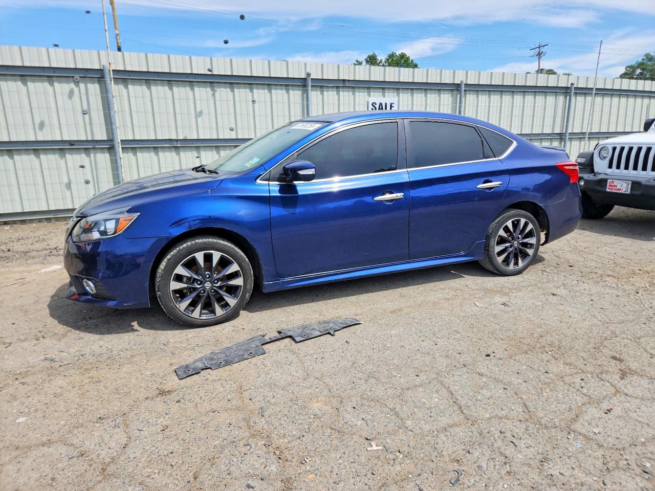 Salvage Nissan Sentra Image