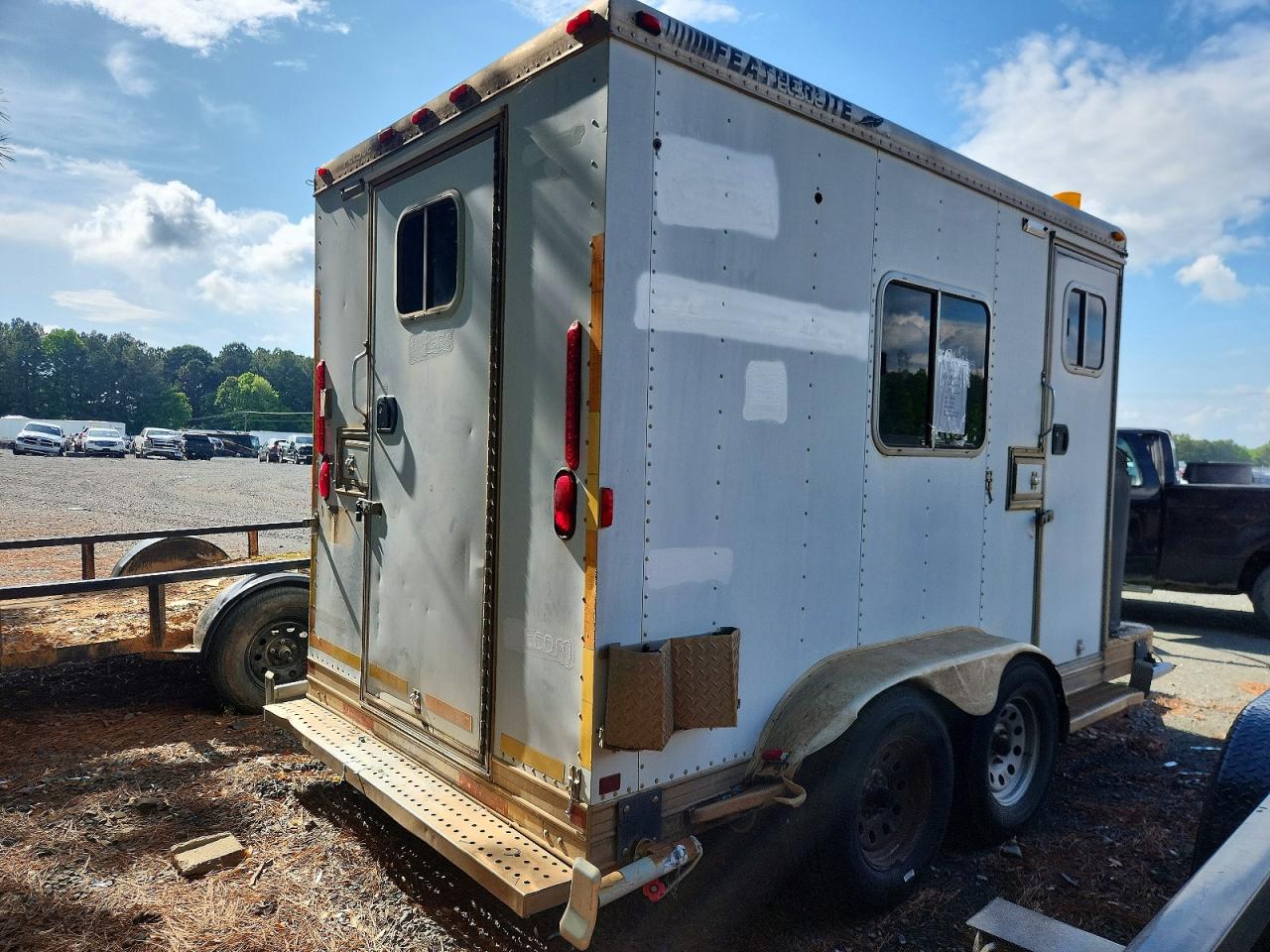 Feat Trailer