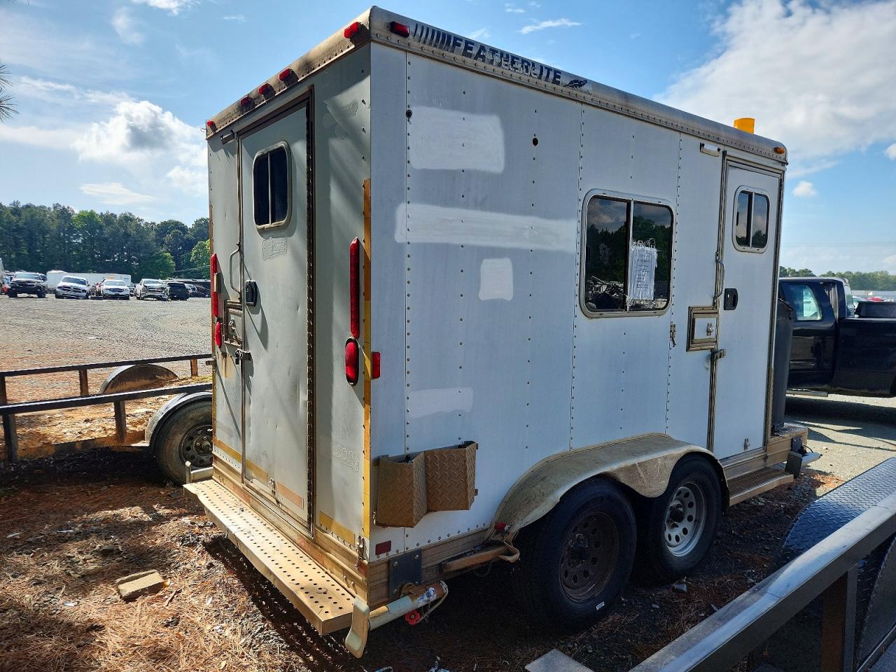 Feat Trailer
