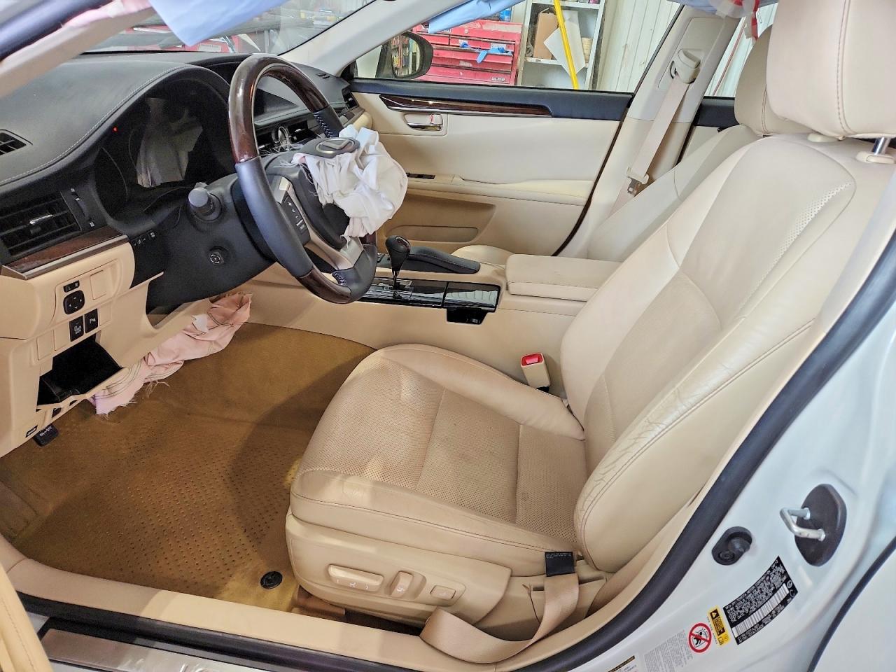 Lexus Es Base