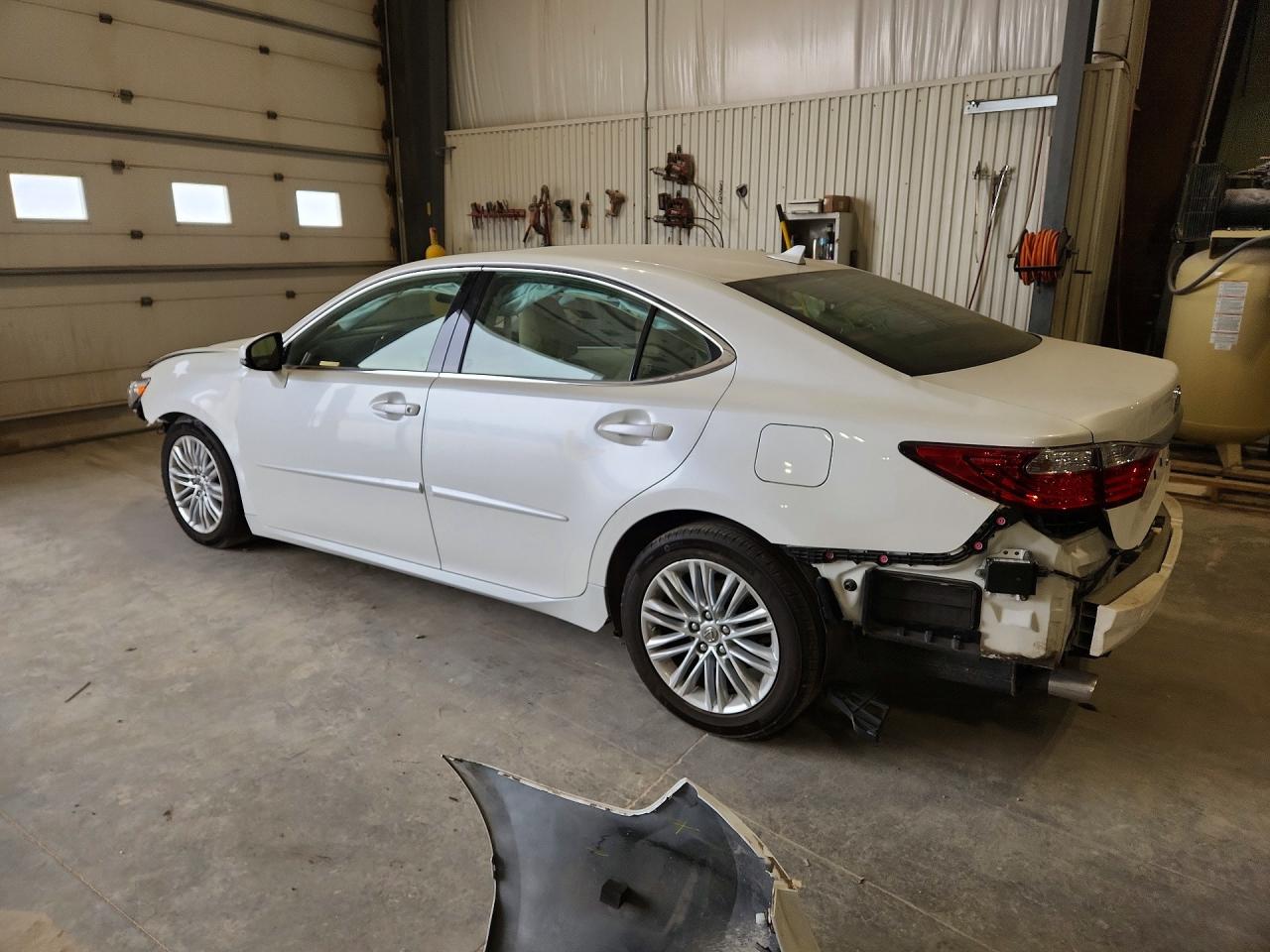 Lexus Es Base