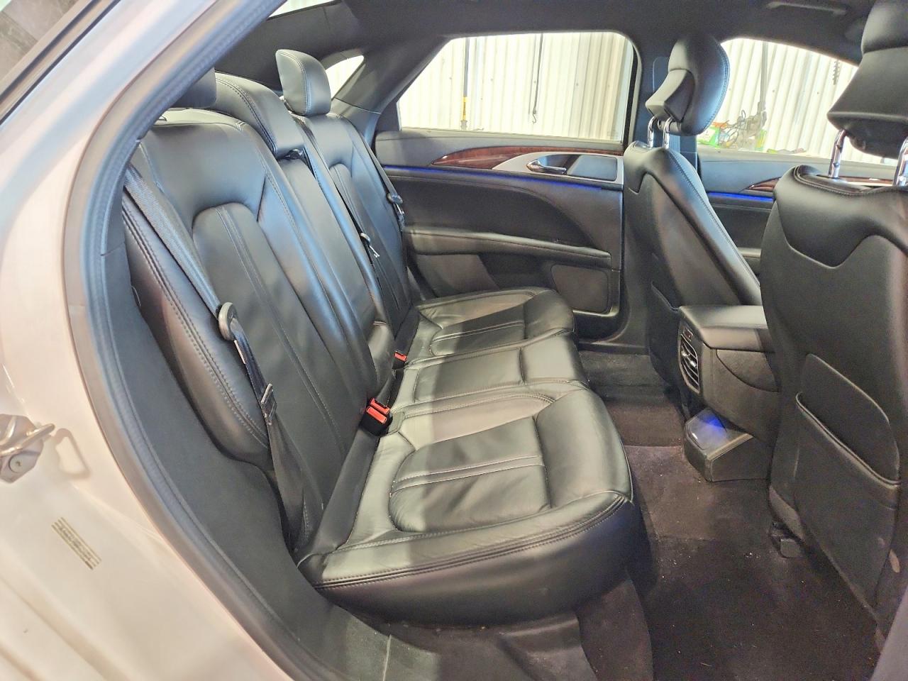 Lincoln MKZ Select