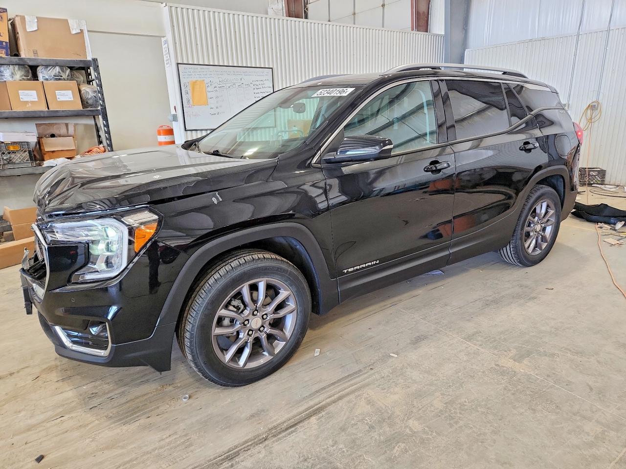 Salvage GMC Terrain Image