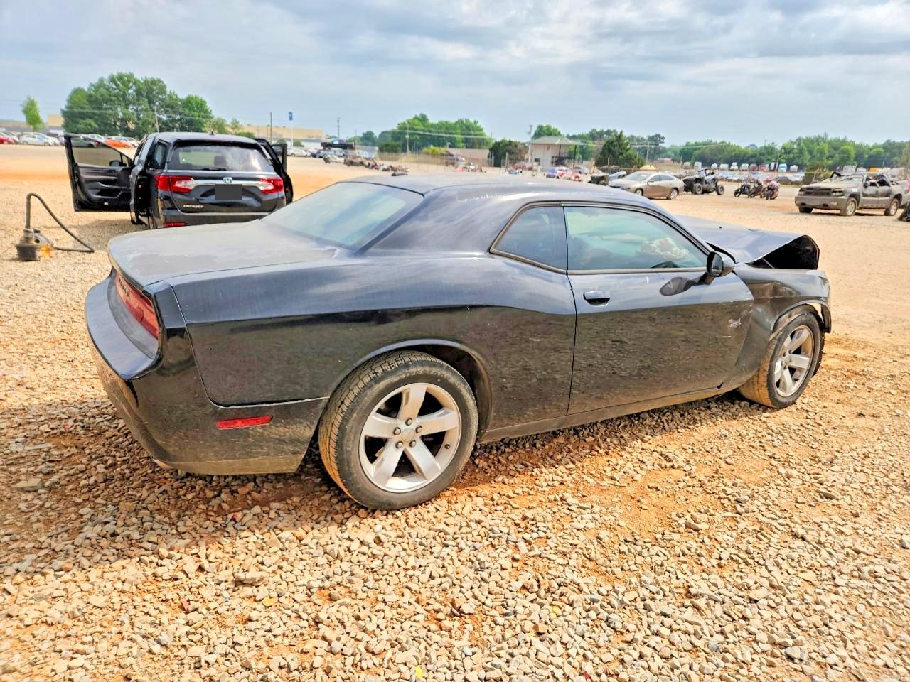 Dodge Challenger Sxt