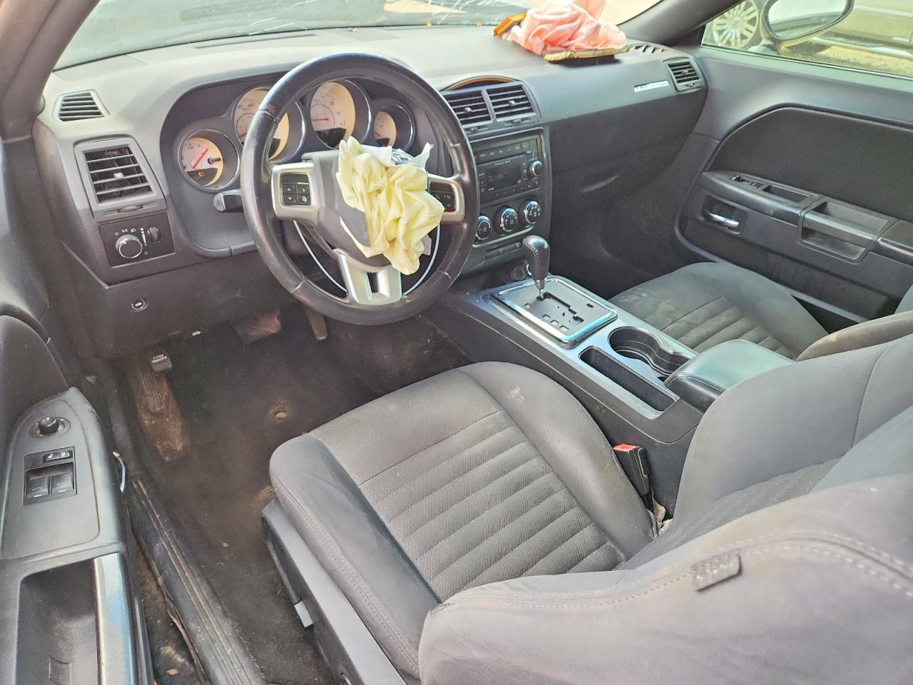 Dodge Challenger Sxt