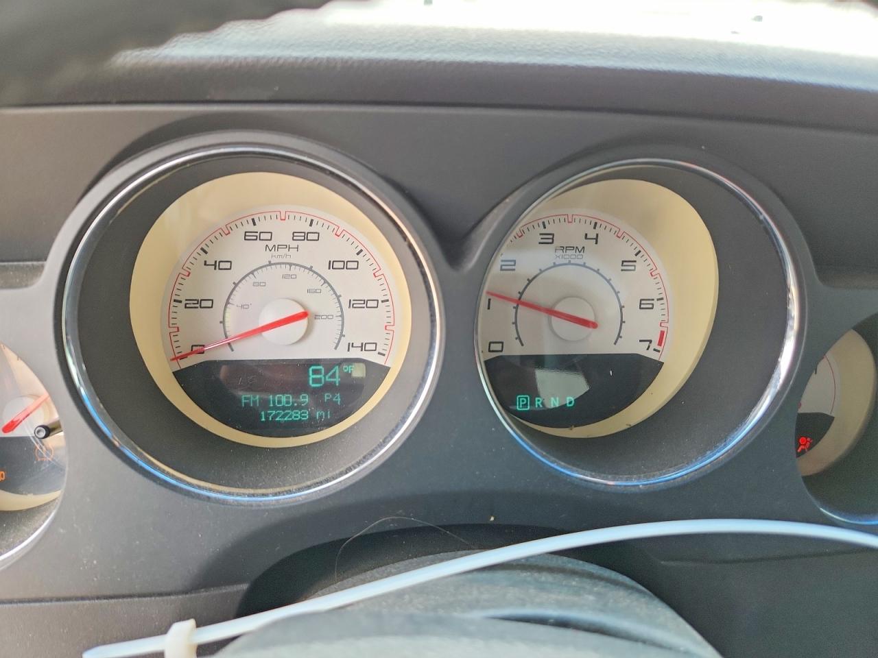 Dodge Challenger Sxt