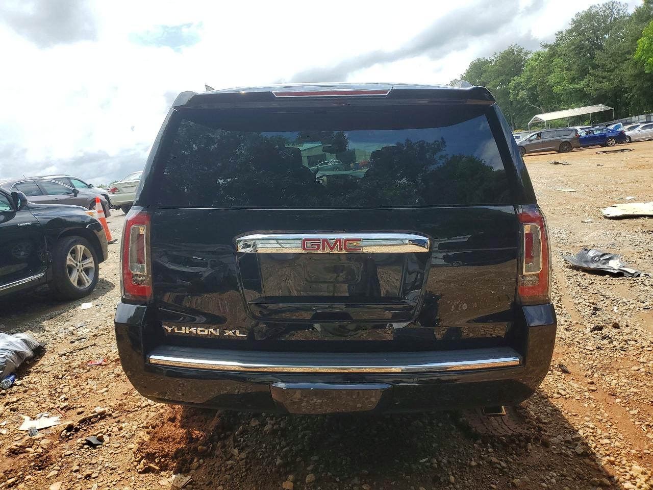 GMC Yukon Denali