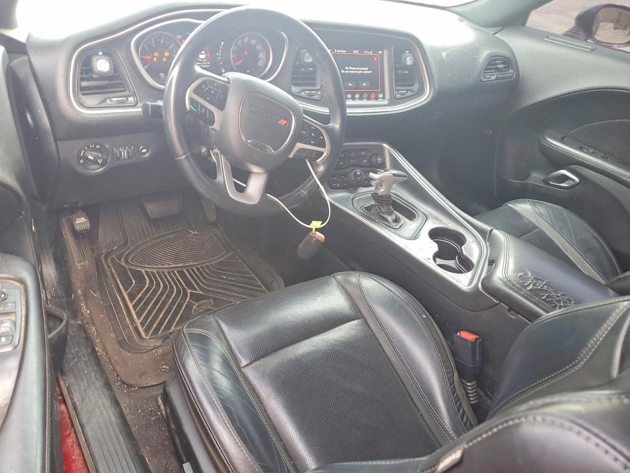 Dodge Challenger Sxt