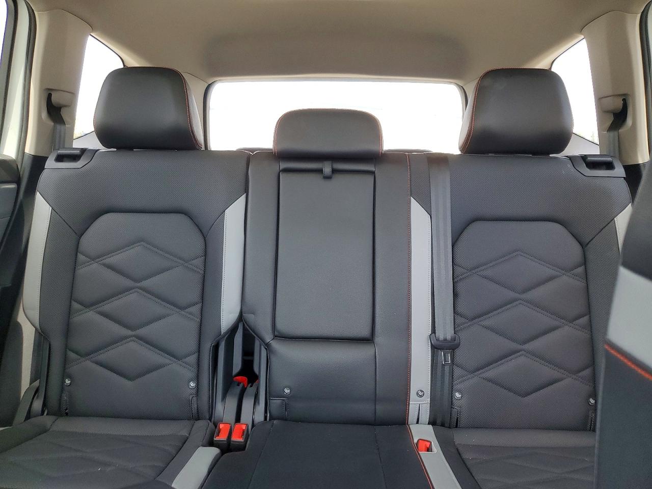Volkswagen Atlas Peak Edition Se