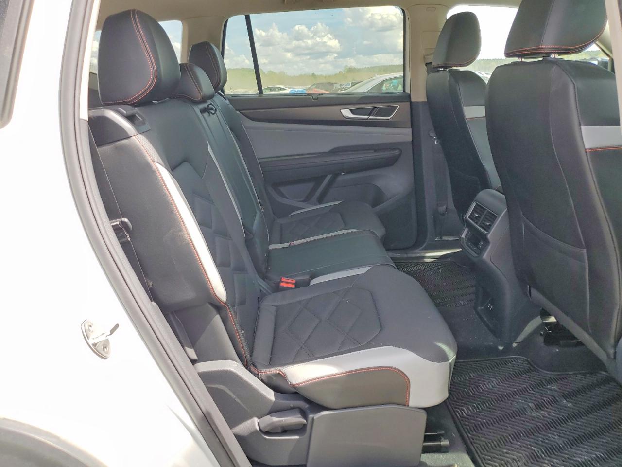 Volkswagen Atlas Peak Edition Se