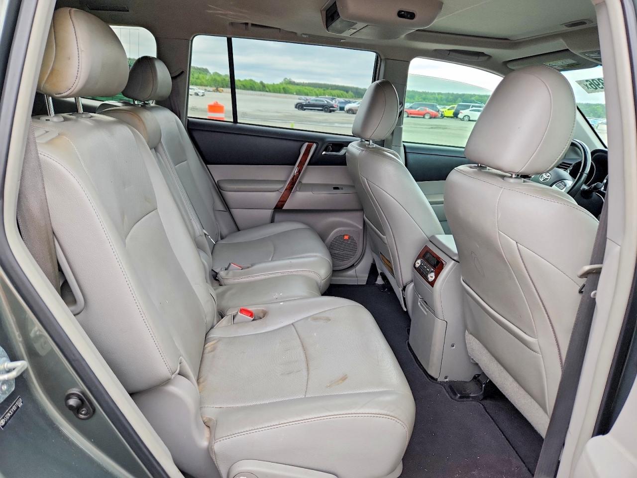 Toyota Highlander Limited