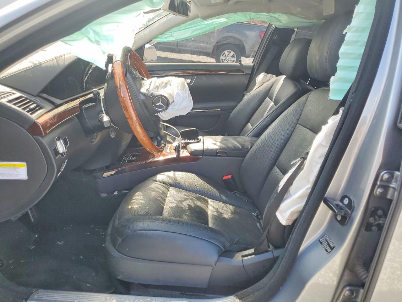 Mercedes-Benz S-Class 550 4matic