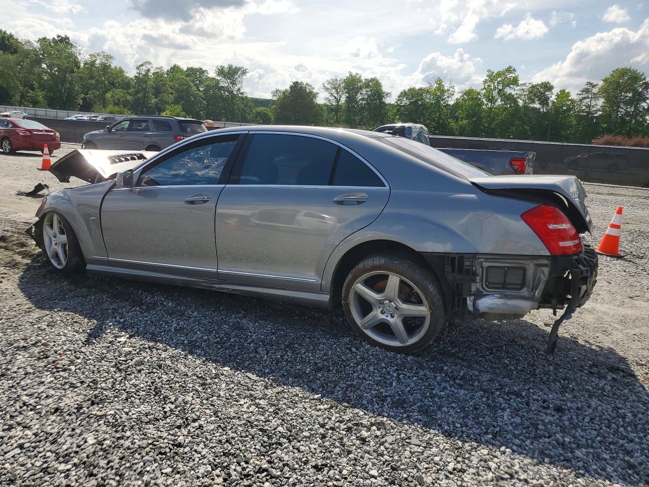Mercedes-Benz S-Class 550 4matic
