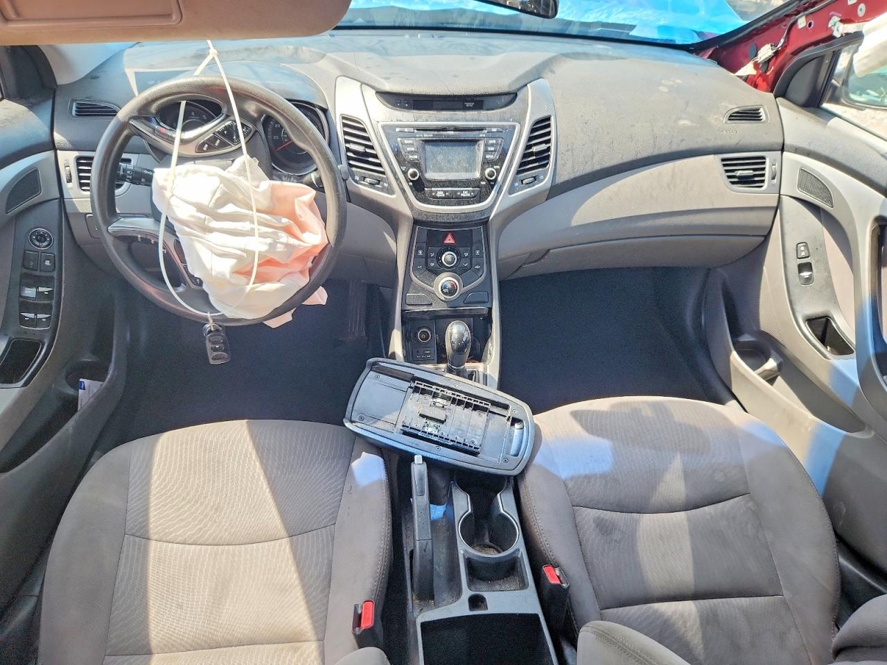 Hyundai ELANTRA Se