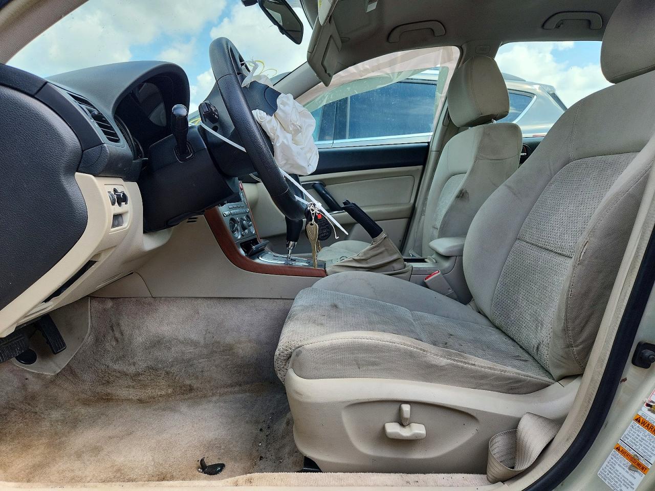 Subaru Legacy Outback 2.5i