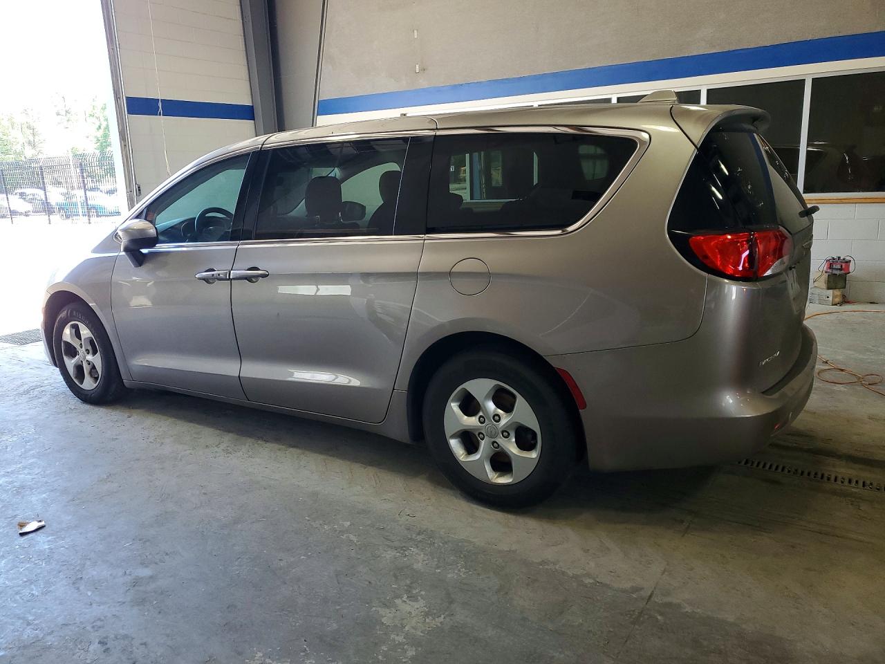 Chrysler Pacifica Lx
